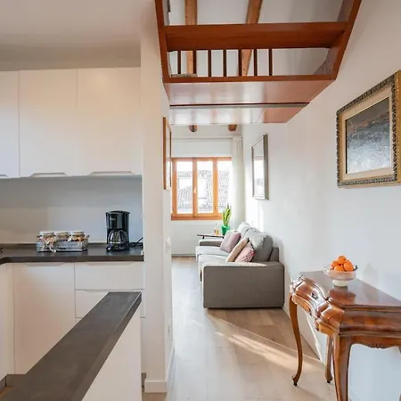 Ca' Voga - Spacious With A Typical Venetian View Appartamento